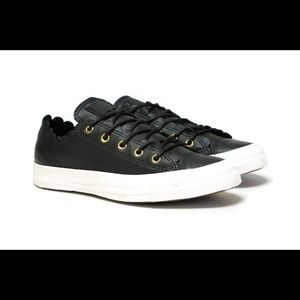 New Converse Chuck Taylor Frilly Thrills 6.5 7